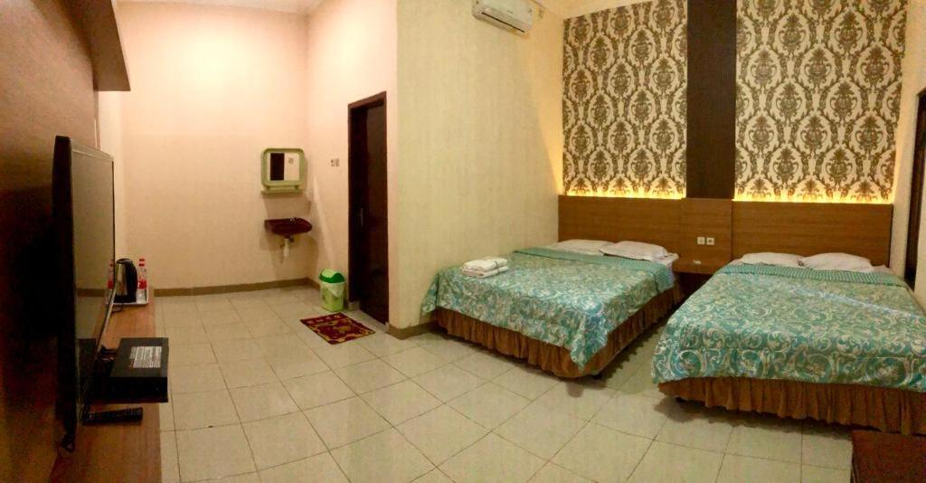 Grafika Hotel Dan Resto Gombong  외부 사진